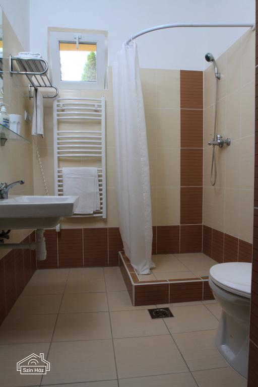 Szin-Haz Apartman (Adults Only) Leilighet Gyula Rom bilde